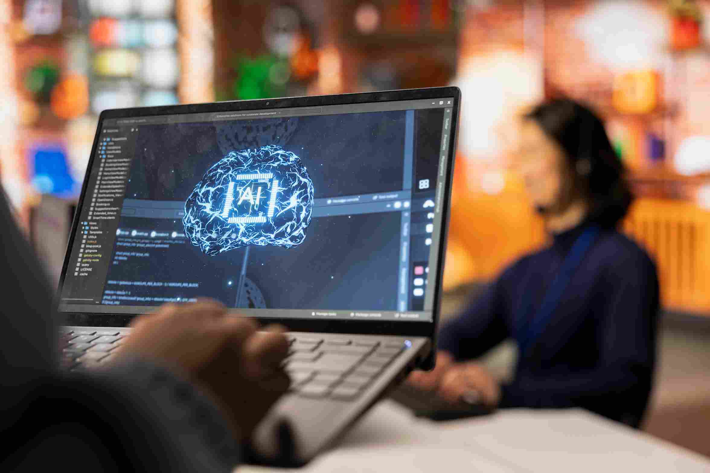 the Difference Between AI Machine Learning and Deep Learning